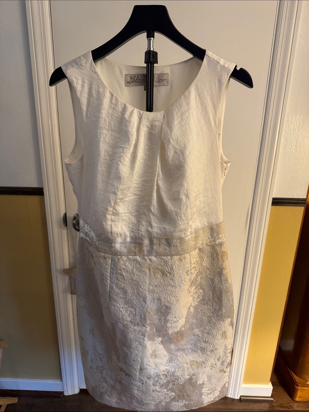 Lela Rose White and Silver Brocade Strapless Shift Dress